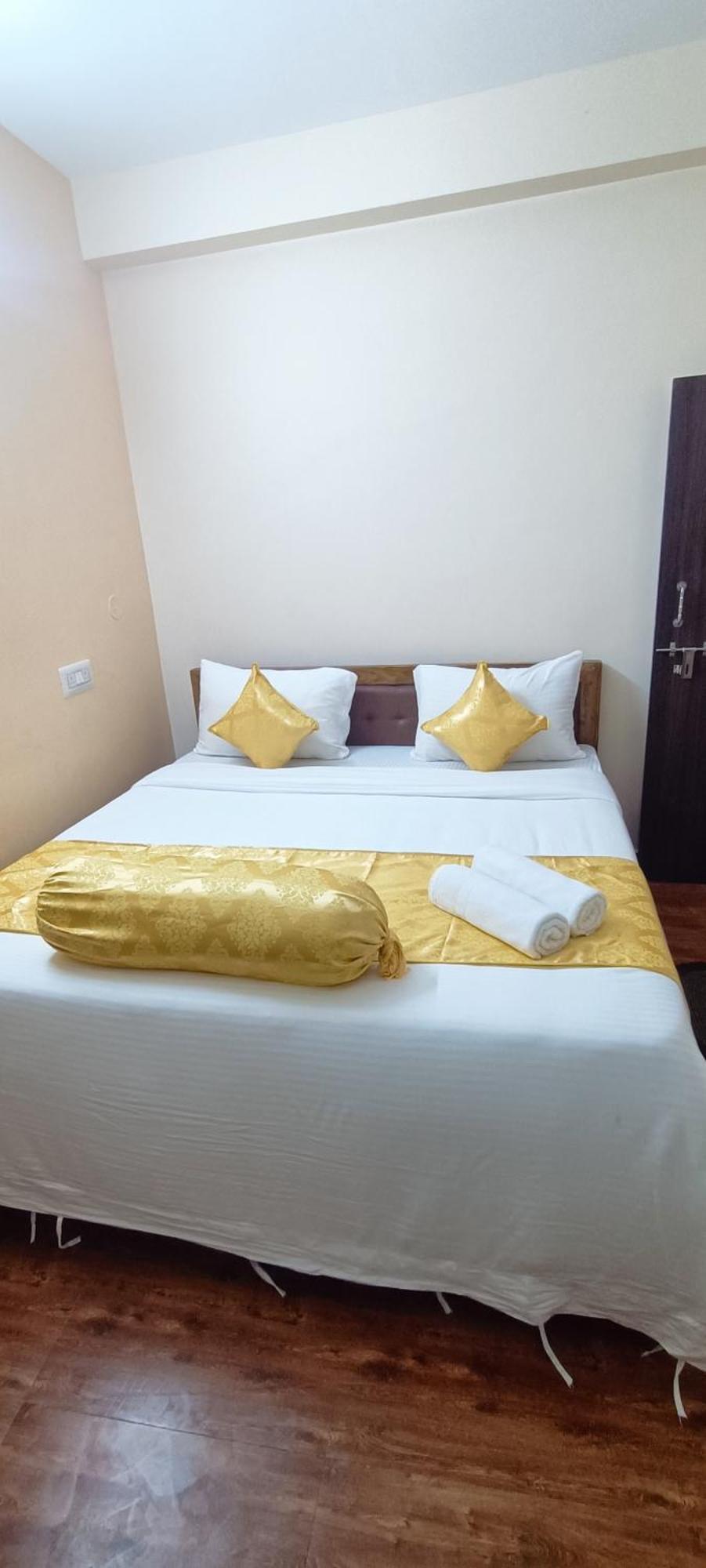 Hotel Vip Prime 普里 外观 照片