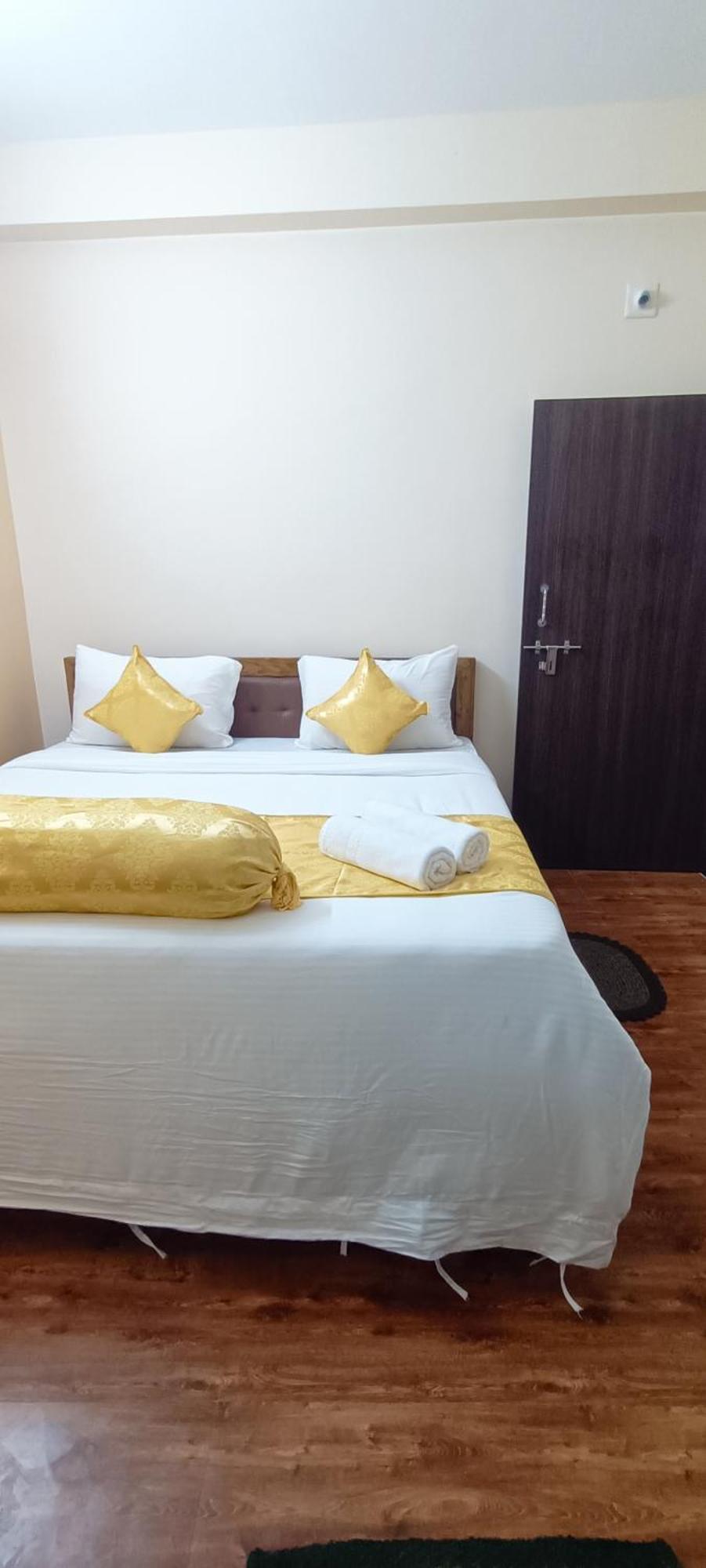 Hotel Vip Prime 普里 外观 照片